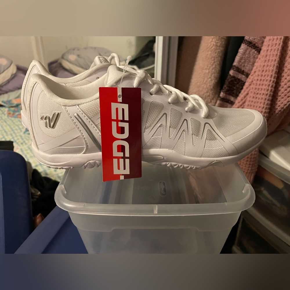 Varsity Edge Cheer Shoes sneakers strike support lightweight arch support